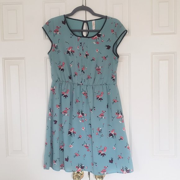 Xhilaration Robins Egg Blue Dress - Featured on TV! Size L - Picture 3 of 12